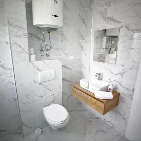 M&j Aparthotel