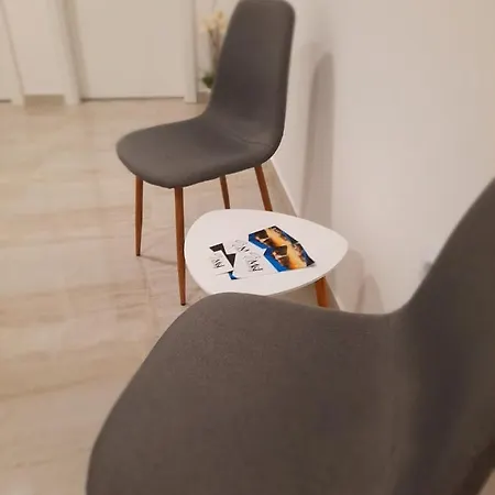 Aparthotel M&j *